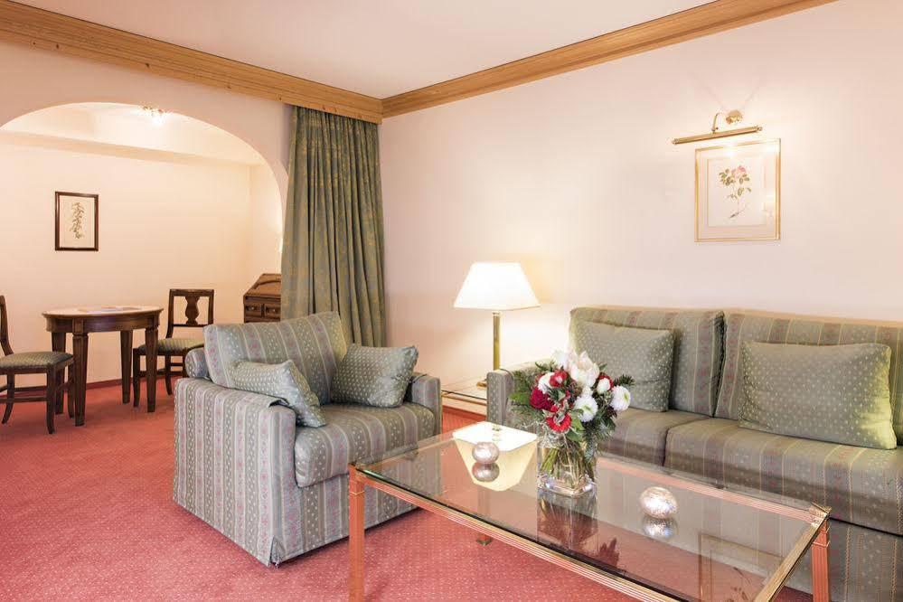 קלוסטר Hotel Vereina מראה חיצוני תמונה