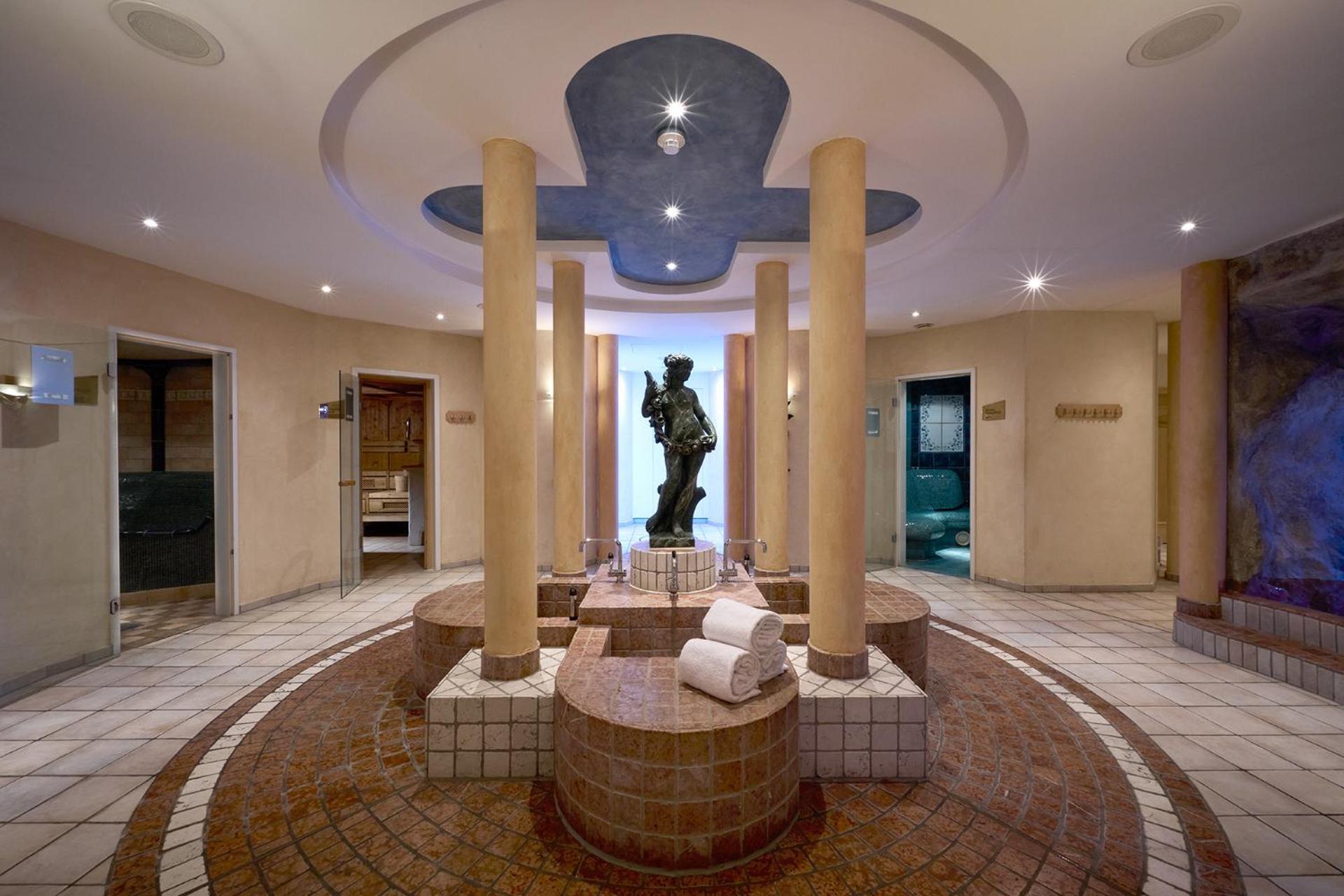 קלוסטר Hotel Vereina מראה חיצוני תמונה